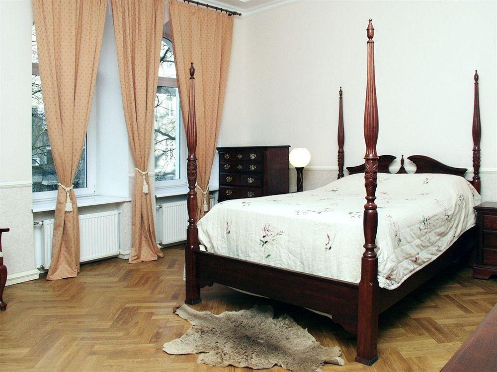 Pecherskie Lipki Kyiv Exterior foto
